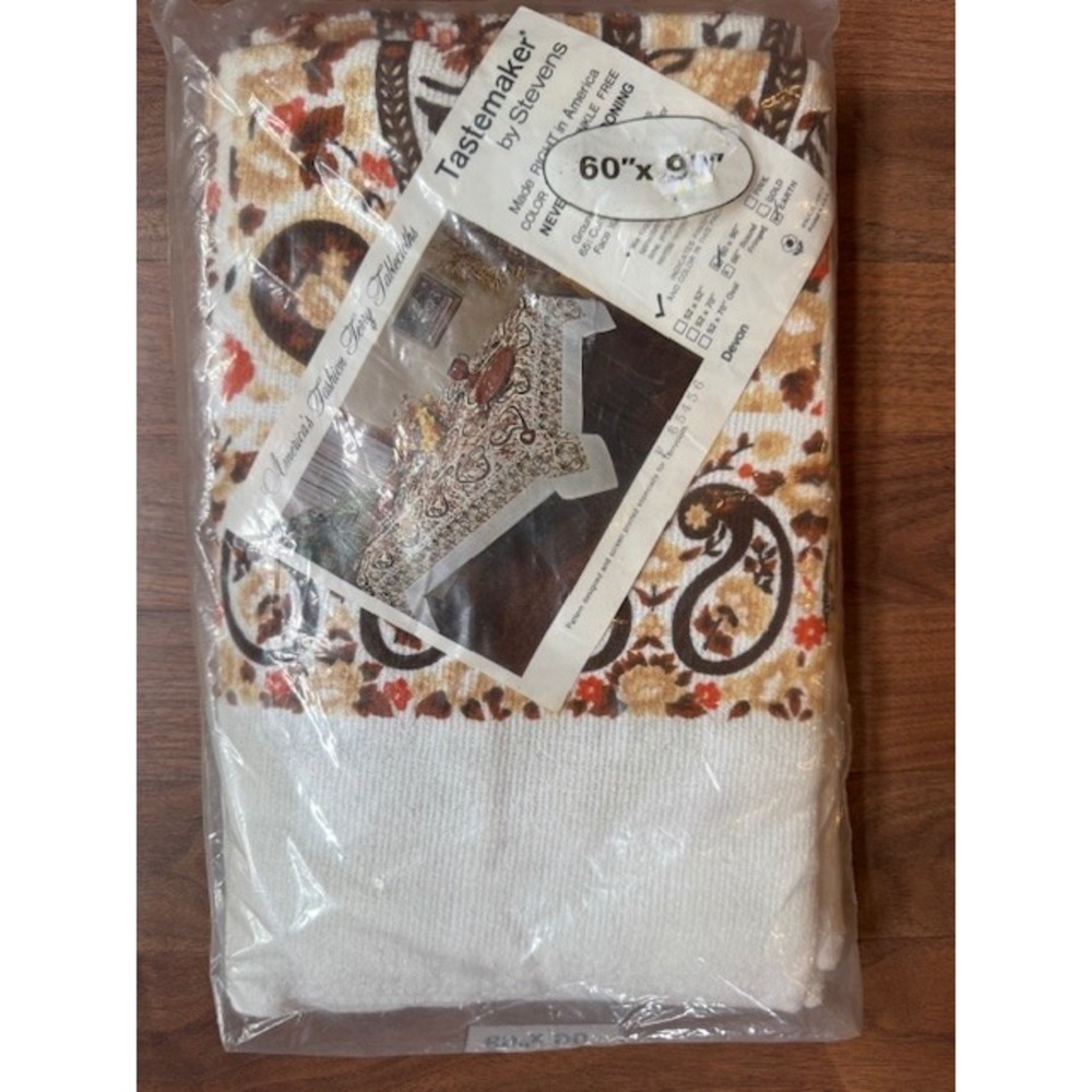 Tastemaker Stevens Terry Tablecloth 60x90 Vintage Paisley Earth Brown NWT‎